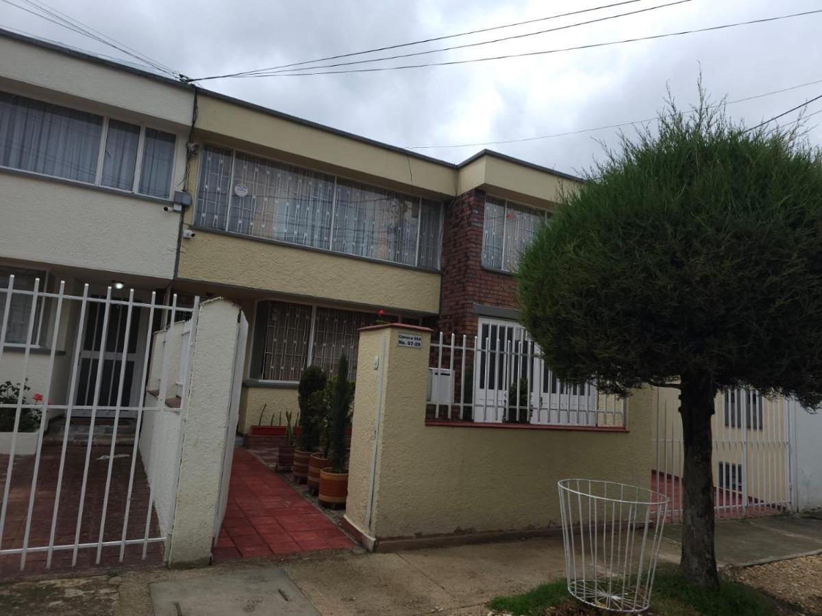 Coliving_Habitacion Privada Pajaro Amarillo - Bogota, Bogota