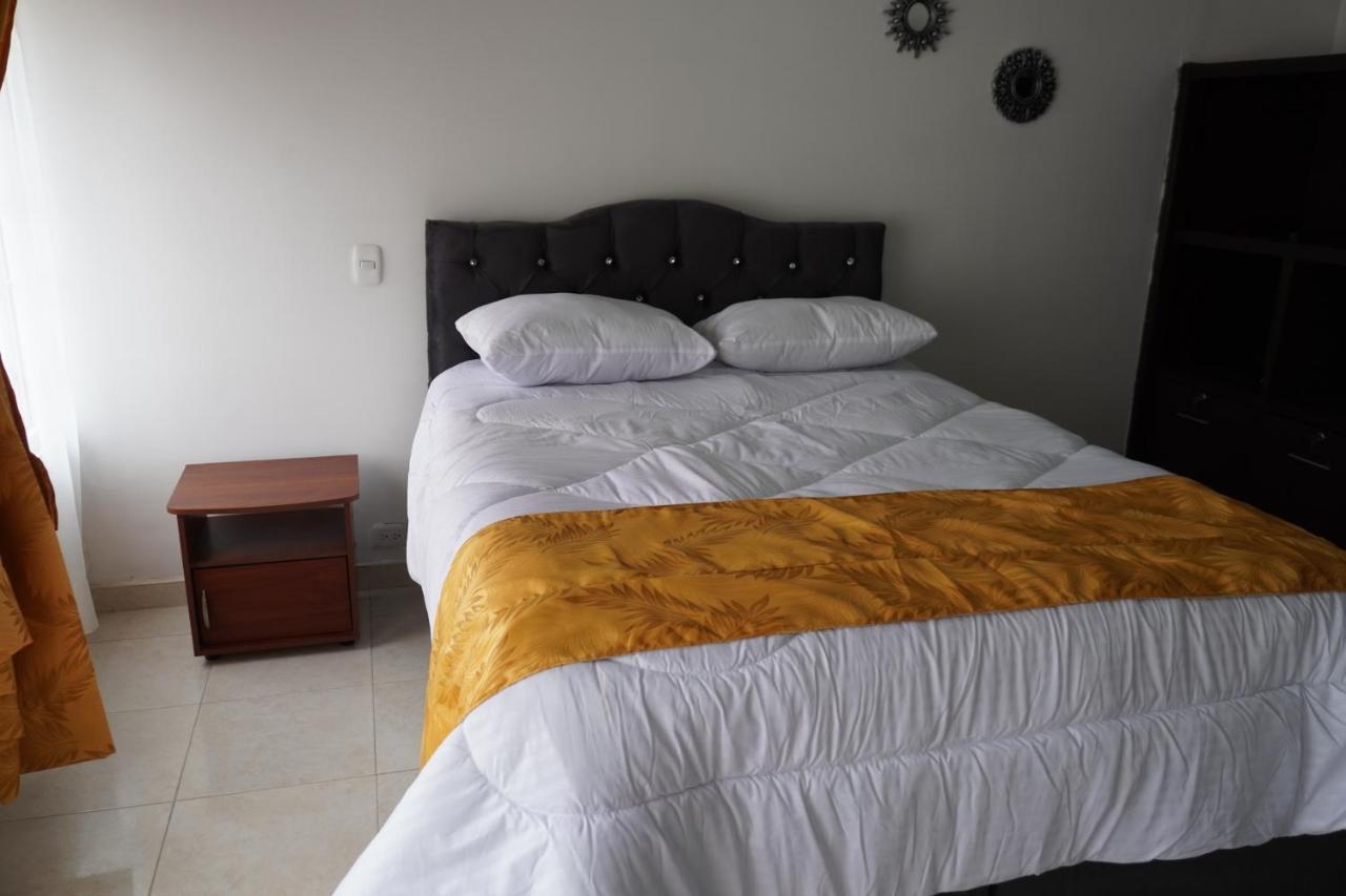 Coliving_Habitacion Privada Pajaro Amarillo - Bogota — Photos 2